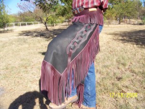 Slobber straps www.Cowboy4Sale.com, texas, horses, horse, for sale, country, stud, mare, breeding, bred, easy, jet, cash, dash, safe, longhorns, sorrel, buckskin, washington, kids, beginner, advanced, show, pleasure, trail, riding, cowboy, cowgirl, freckles, playboy, calf, show, prca, rope tie down, cutting, pepto, peppy, red roan, bay roan, blue roan, stud 