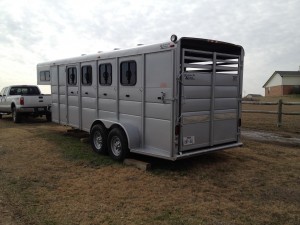 trailer, horse, slant, 4 horses, horses, king, ranch, ranch king, spare, tires, tack, dressing room, room, texas, for sale